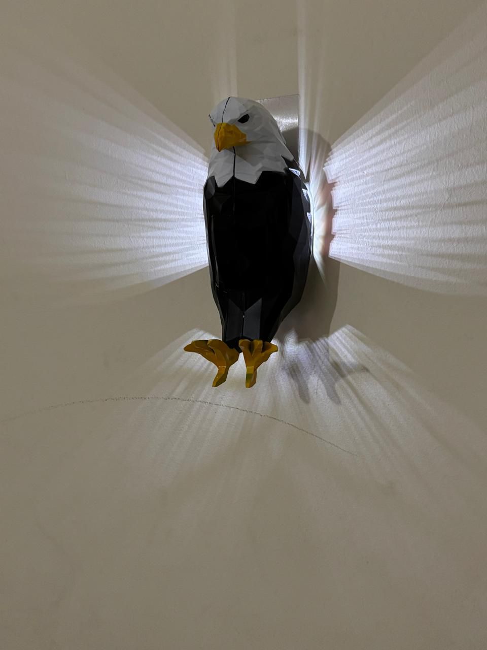 3D EAGLE LAMP WITH REMOTE